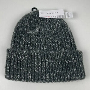 𝅺Topshop Women Gray Knit  Winter Beanie Hat NWT
